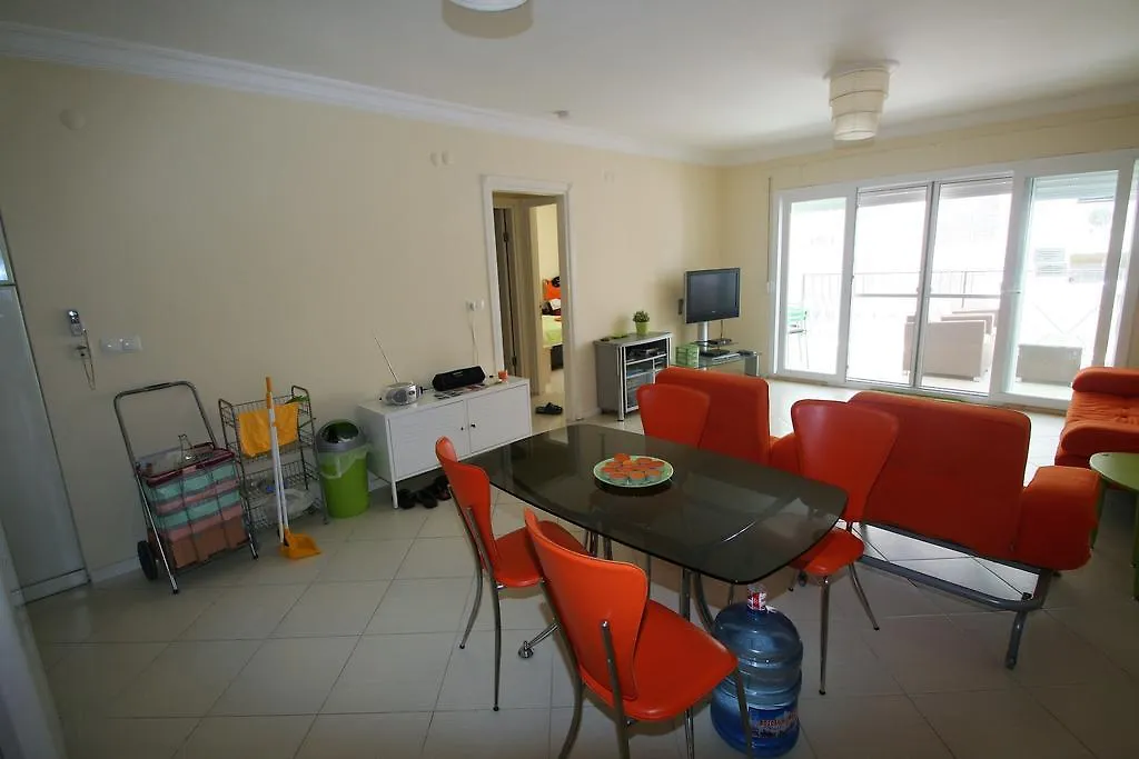 كوشاداسيه Magnolia 1 Appartement 5 شقة